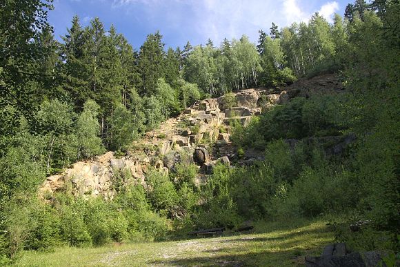 Přírodní památka Megonky - opuštěný pískovcový lom (13. 7. 2014)