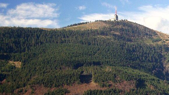Přírodní rezervace Lysá hora – pohled z Travného (29. 10. 2004)