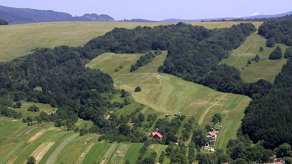 Přírodní rezervace Nová hora, výhled od PP Mechnáčky (15. 6. 2002), foto © Zdeněk Podešva